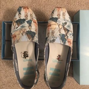 Disney Collection TOMS